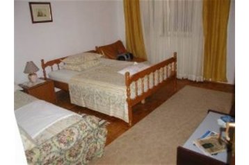 Croaţia Privát Seget Vranjica, Exteriorul